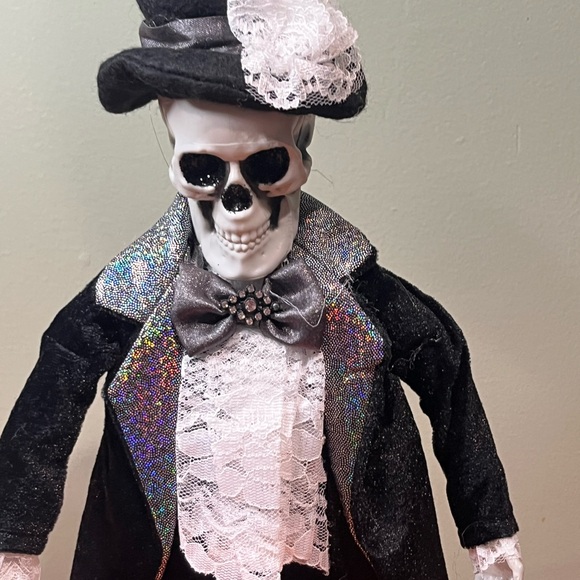 spooky Village Other - Elegant Skeleton Figurine with Black and Silver Details